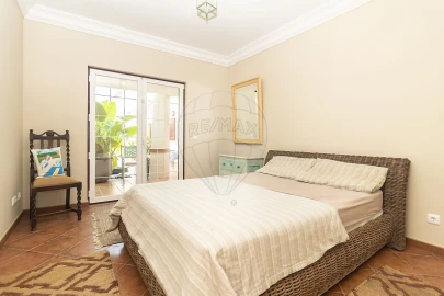 Moradia T3 para Venda em Sesimbra (Castelo)