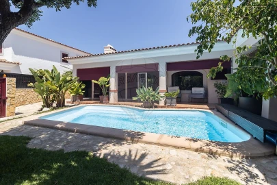 Moradia T3 para Venda em Sesimbra (Castelo)