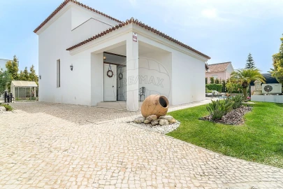 Moradia T5 para Venda em Sesimbra (Castelo)