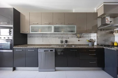 Apartamento T3 para Venda em Alenquer (Santo Estêvão e Triana)