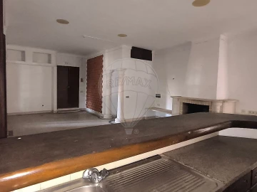 Moradia T4 para Venda em Minde