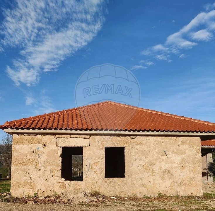 Moradia T3 para Venda em Teixoso e Sarzedo Foto 2