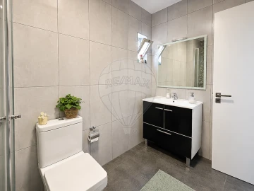 Apartamento T2 para Venda em Ramalde