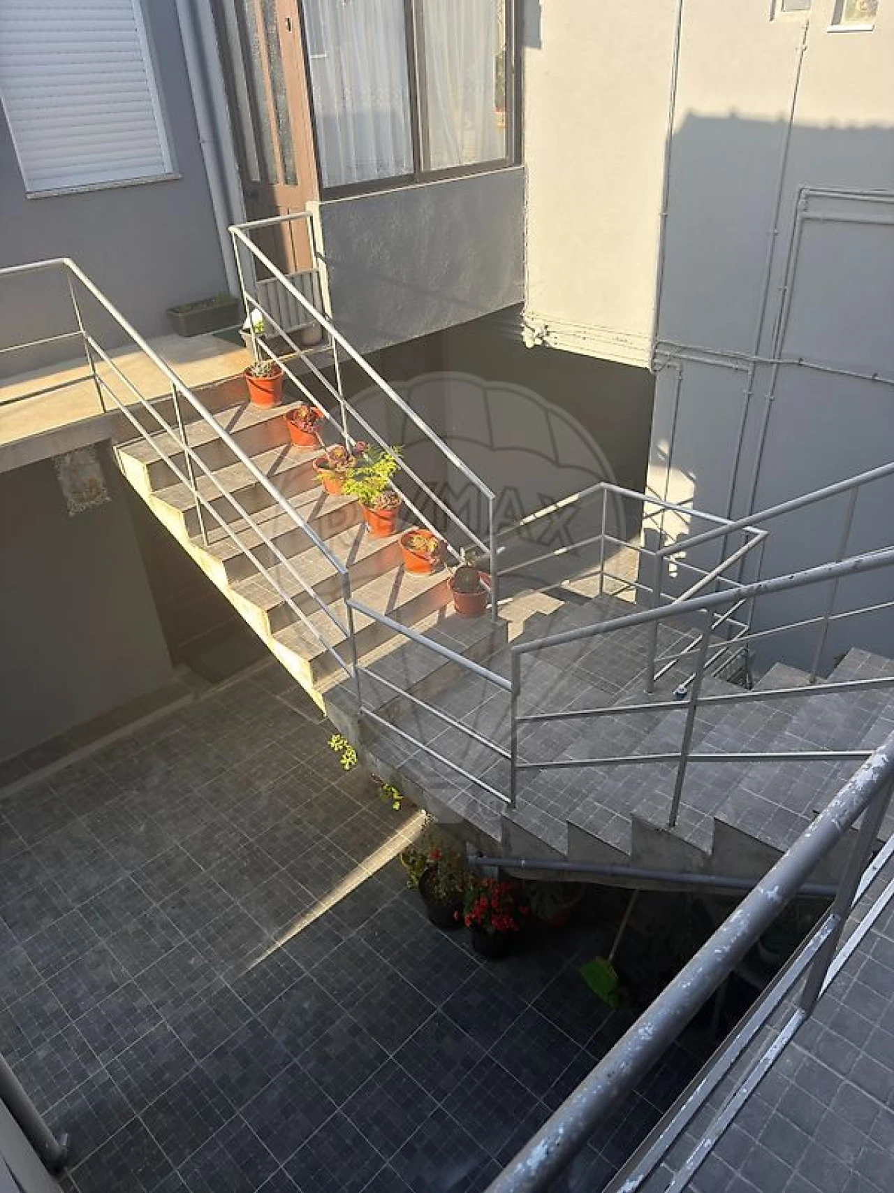 Apartamento T2 para Venda em Avintes Foto 3