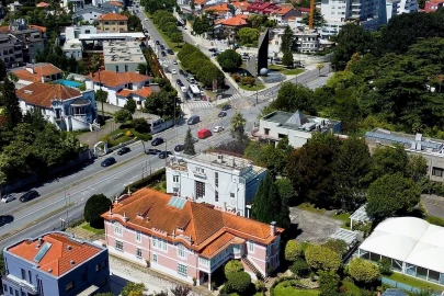 Moradia T5 para Arrendamento em Ramalde