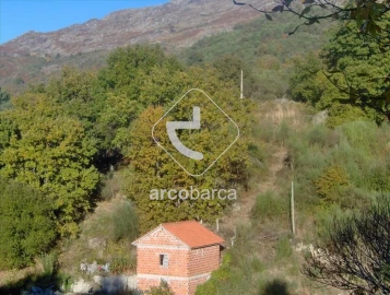 Terreno para Venda em Eiras e Mei