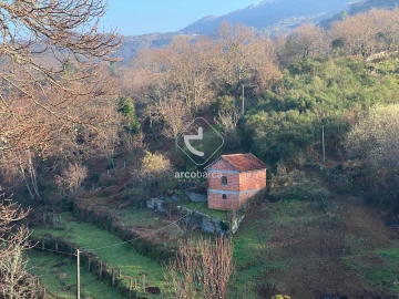Terreno para Venda em Eiras e Mei