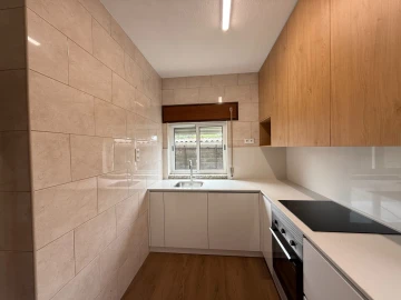 Moradia T2 para Venda em Caldelas