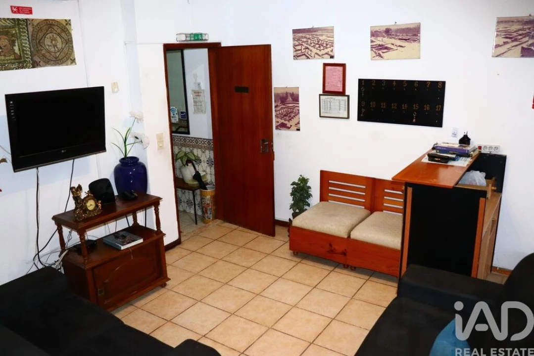Prédio para Venda em Condeixa-A-Velha e Condeixa-A-Nova Foto 3