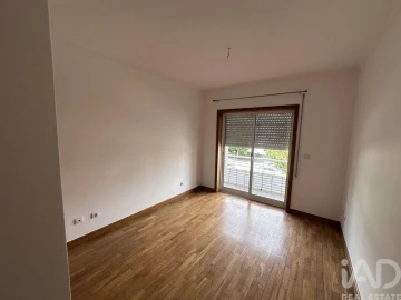 Apartamento T2 para Venda em Subportela, Deocriste e Portela Susã