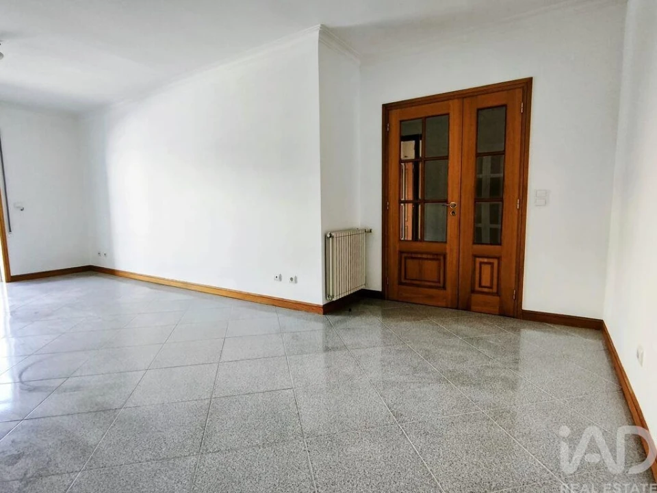 Apartamento T2 para Venda em Subportela, Deocriste e Portela Susã Foto 4