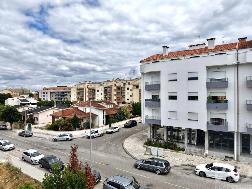 Apartamento T4 para Venda em Tondela e Nandufe Foto 24