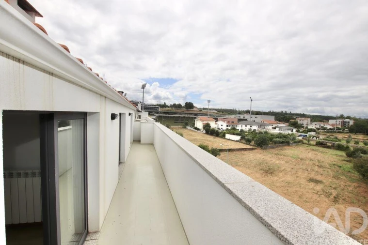 Apartamento T4 para Venda em Tondela e Nandufe Foto 17