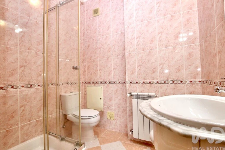 Apartamento T4 para Venda em Tondela e Nandufe Foto 15