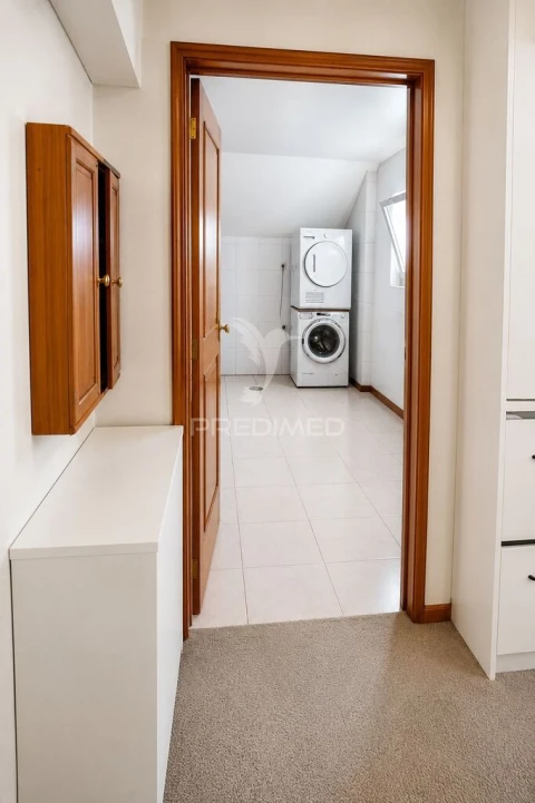 Moradia T3 para Venda em Arcozelo