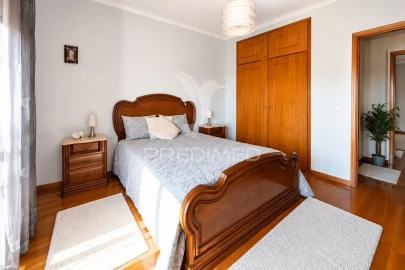Moradia T3 para Venda em Arcozelo