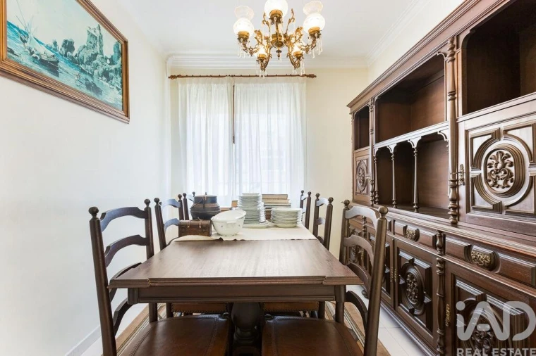 Apartamento para Venda em Agualva e Mira-Sintra Foto 5