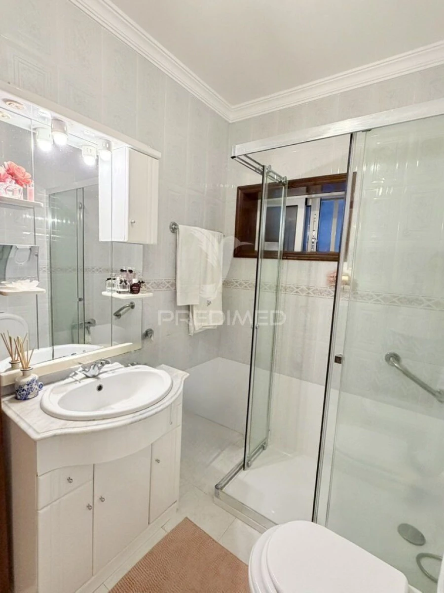 Quinta T3 para Venda em Grilo Foto 18