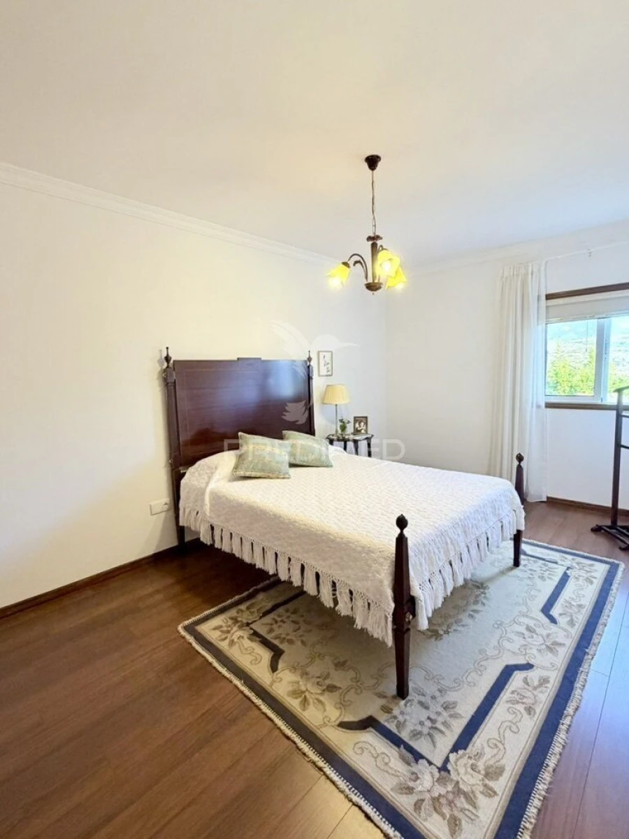 Quinta T3 para Venda em Grilo Foto 15