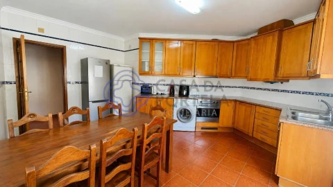 Apartamento T3 para Venda em São Martinho de Árvore e Lamarosa