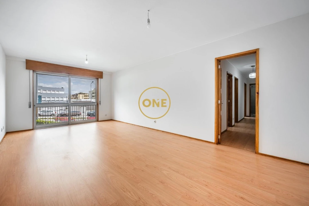 Apartamento T3 para Venda em Vila Nova de Famalicão e Calendário Foto 5