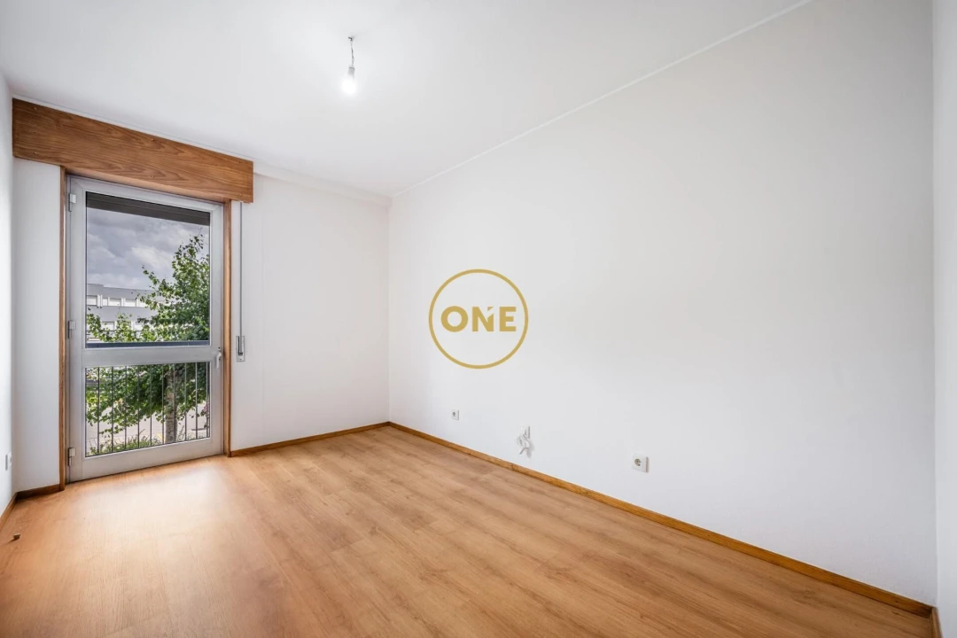 Apartamento T3 para Venda em Vila Nova de Famalicão e Calendário Foto 12