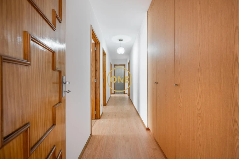 Apartamento T3 para Venda em Vila Nova de Famalicão e Calendário Foto 6