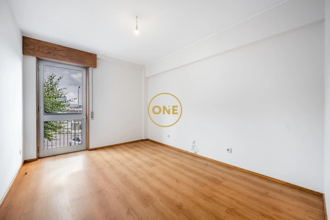Apartamento T3 para Venda em Vila Nova de Famalicão e Calendário Foto 10