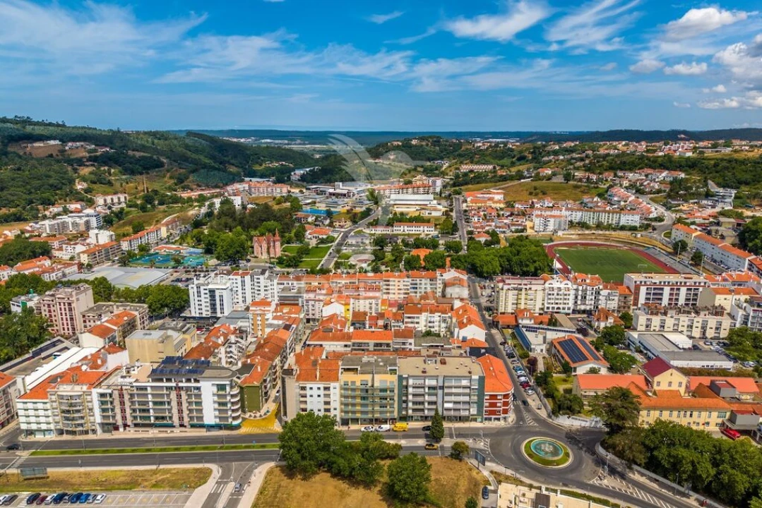 Apartamento T2 para Venda em Aljubarrota Foto 14