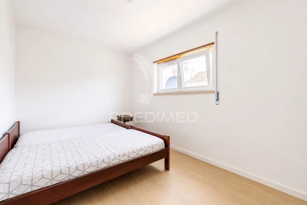 Apartamento T2 para Venda em Aljubarrota Foto 6