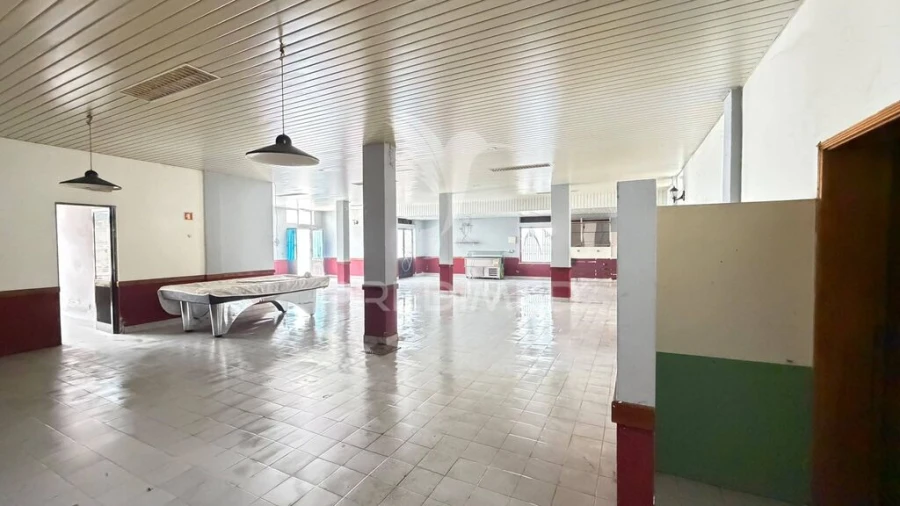 Loja para Venda em Mirandela Foto 4