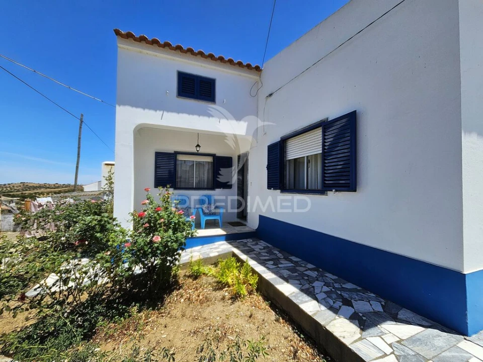 Moradia T3 para Venda em Ourique Foto 2