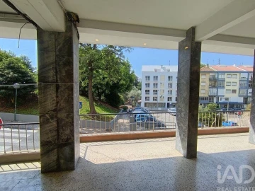 Apartamento T1 para Venda em Sacavém e Prior Velho