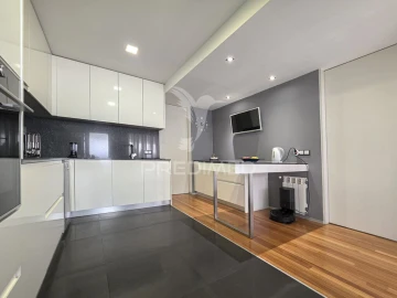Apartamento T2 para Venda em Urgezes