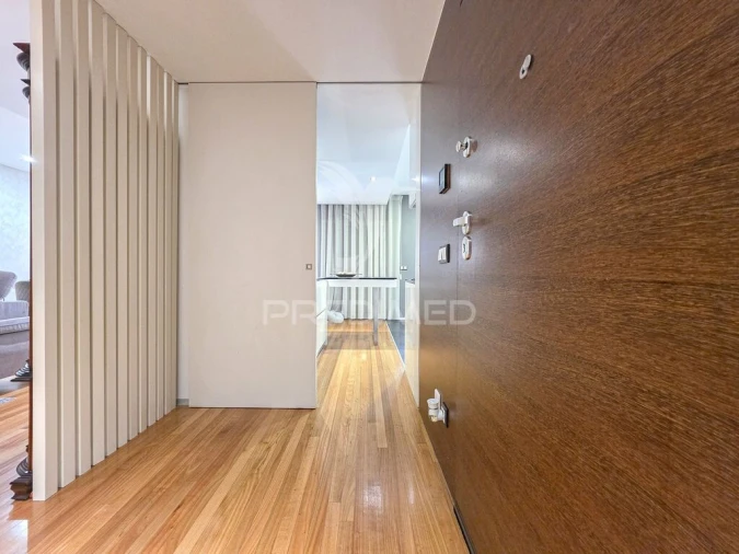 Apartamento T2 para Venda em Urgezes Foto 11