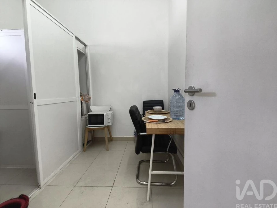 Loja para Arrendamento em Avelar Foto 11