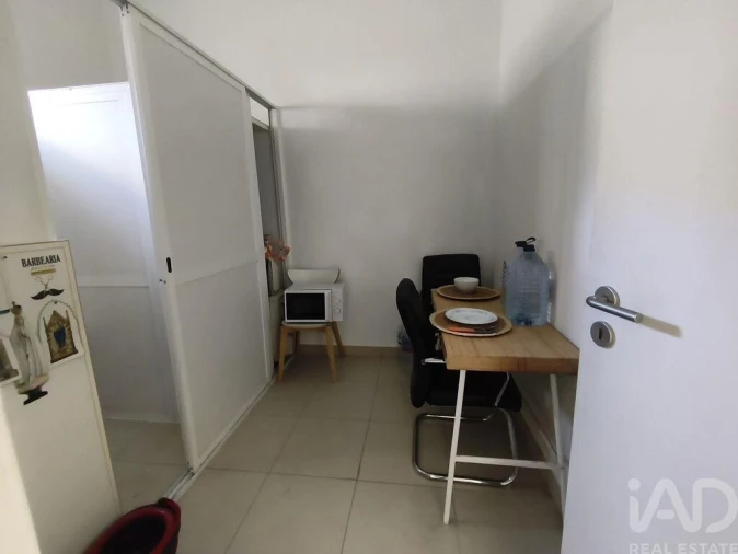 Loja para Arrendamento em Avelar Foto 13