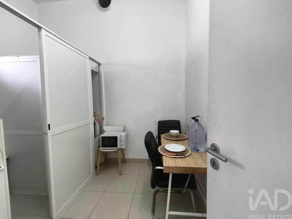 Loja para Arrendamento em Avelar Foto 16