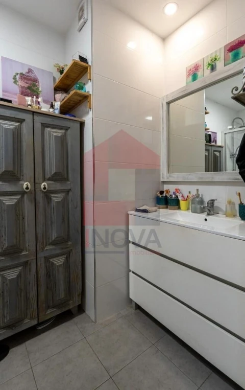 Apartamento T3 para Venda em Vila Verde e Barbudo