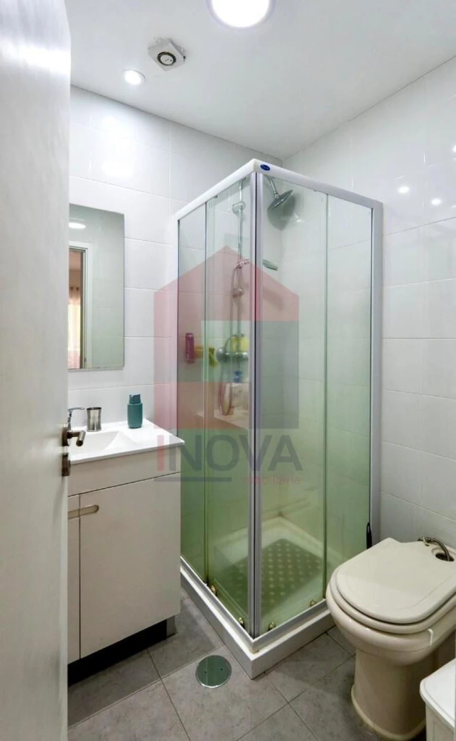 Apartamento T3 para Venda em Vila Verde e Barbudo Foto 16