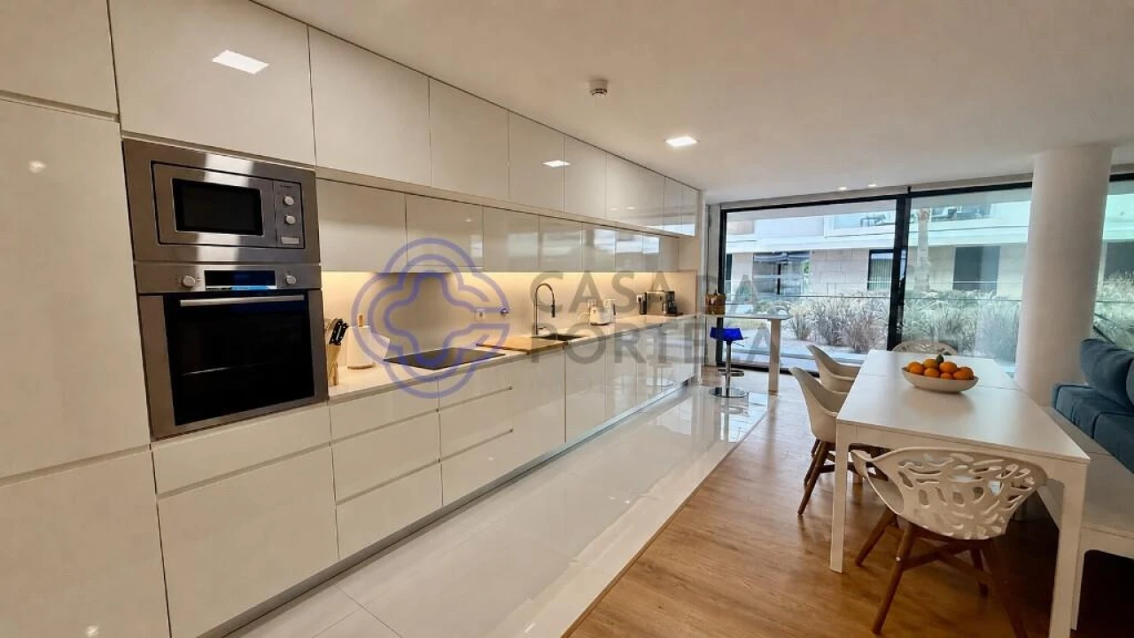 Apartamento T4 para Venda em Olhão Foto 6