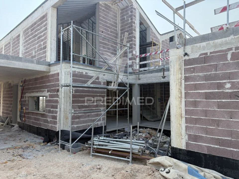 Moradia T3 para Venda em Fatima Foto 1