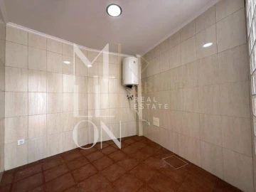 Moradia T1 para Venda em Funchal (Santa Maria Maior)