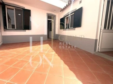 Moradia T1 para Venda em Funchal (Santa Maria Maior)