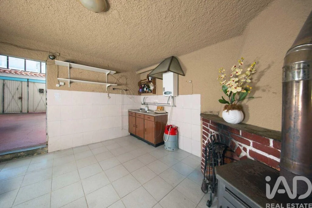 Garagem para Venda em Lousã e Vilarinho Foto 22