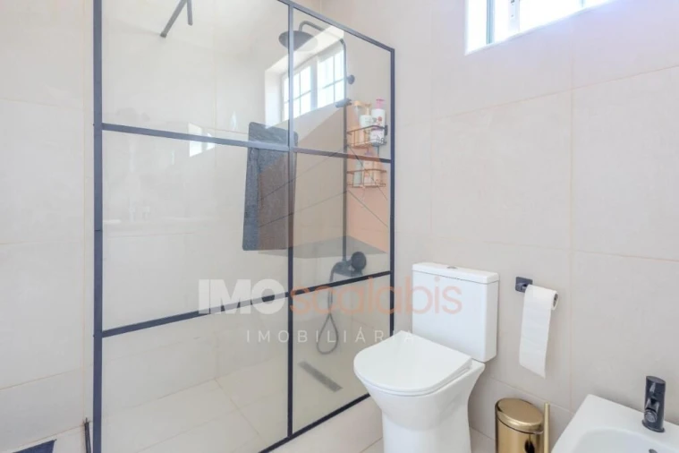 Moradia T3 para Venda em Fazendas de Almeirim Foto 12
