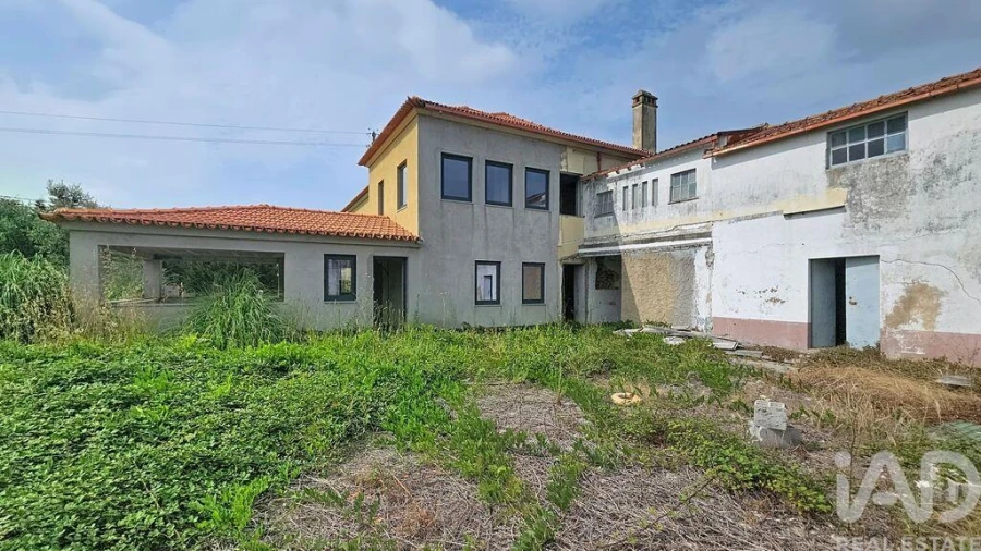 Moradia T5 para Venda em Avanca Foto 6