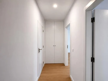 Apartamento T2 para Venda em Trouxemil e Torre de Vilela