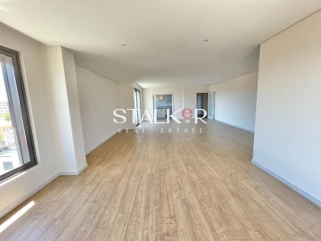 Apartamento T4 para Venda em Cedofeita, Santo Ildefonso, Sé, Miragaia, São Nicolau e Vitória
