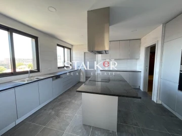 Apartamento T4 para Venda em Cedofeita, Santo Ildefonso, Sé, Miragaia, São Nicolau e Vitória